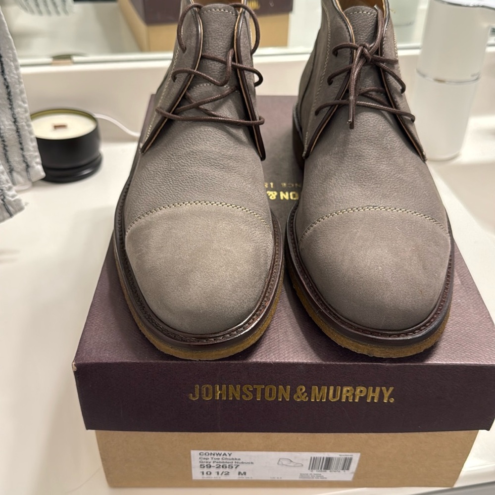 ***Johnson & Murphy